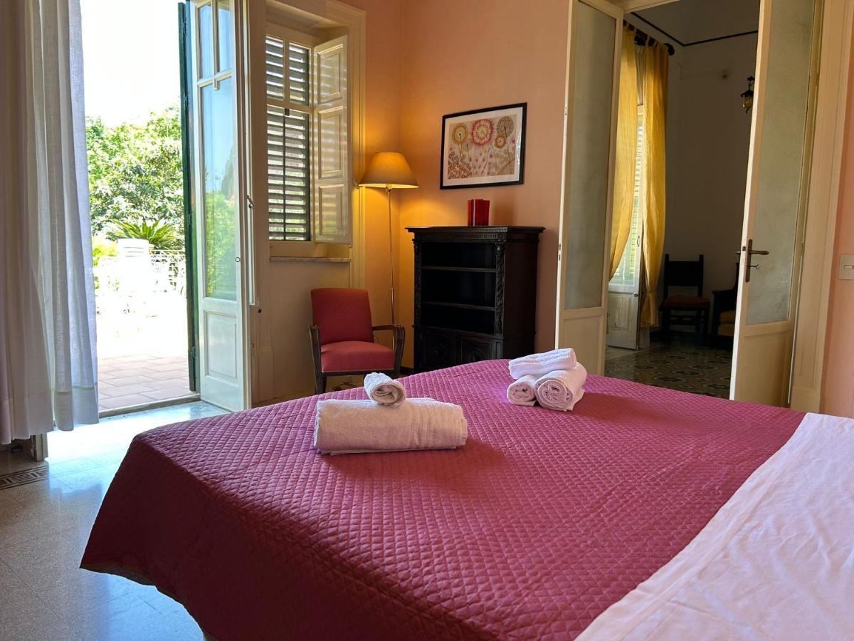 Mondello Beach Luxury Apartments Palermo Eksteriør bilde